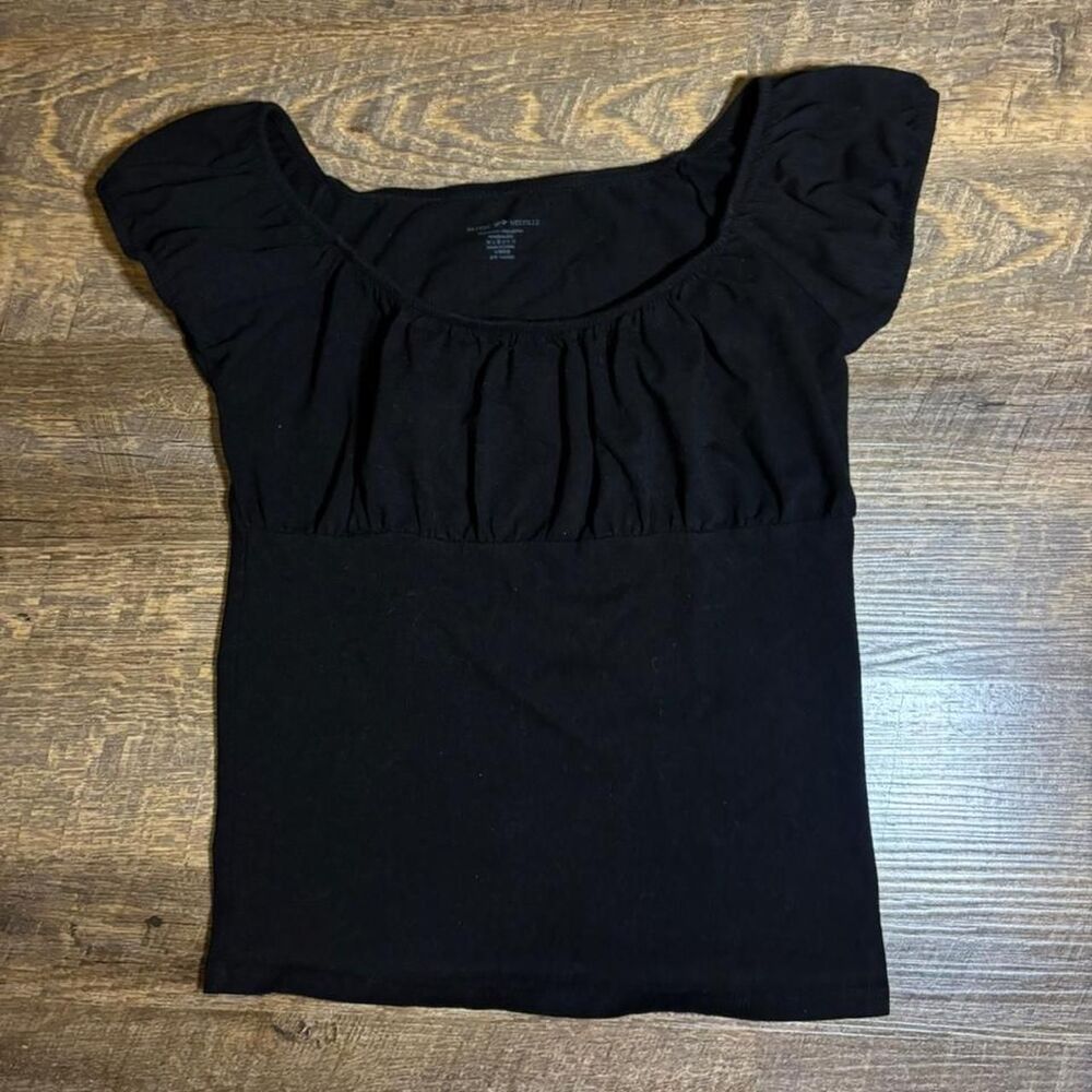 Brandy-melville Women's Black Shirt